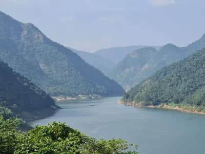 The Godavari winding through the forested Papikondalu gorge