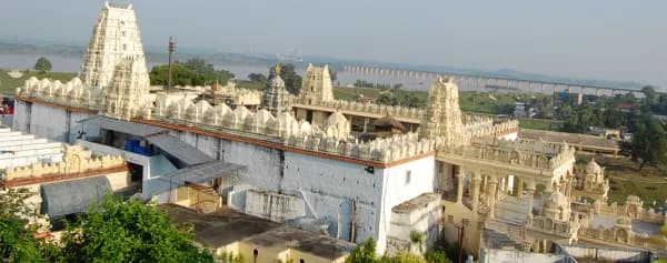 Bhadrachalam Sri Rama temple, where the Papikondalu river cruise from Bhadrachalam begins
