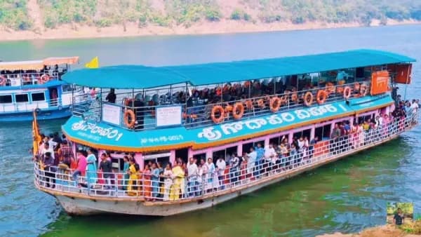 Sri Godavari, our 150-passenger boat full of travellers on a Papikondalu boat tour